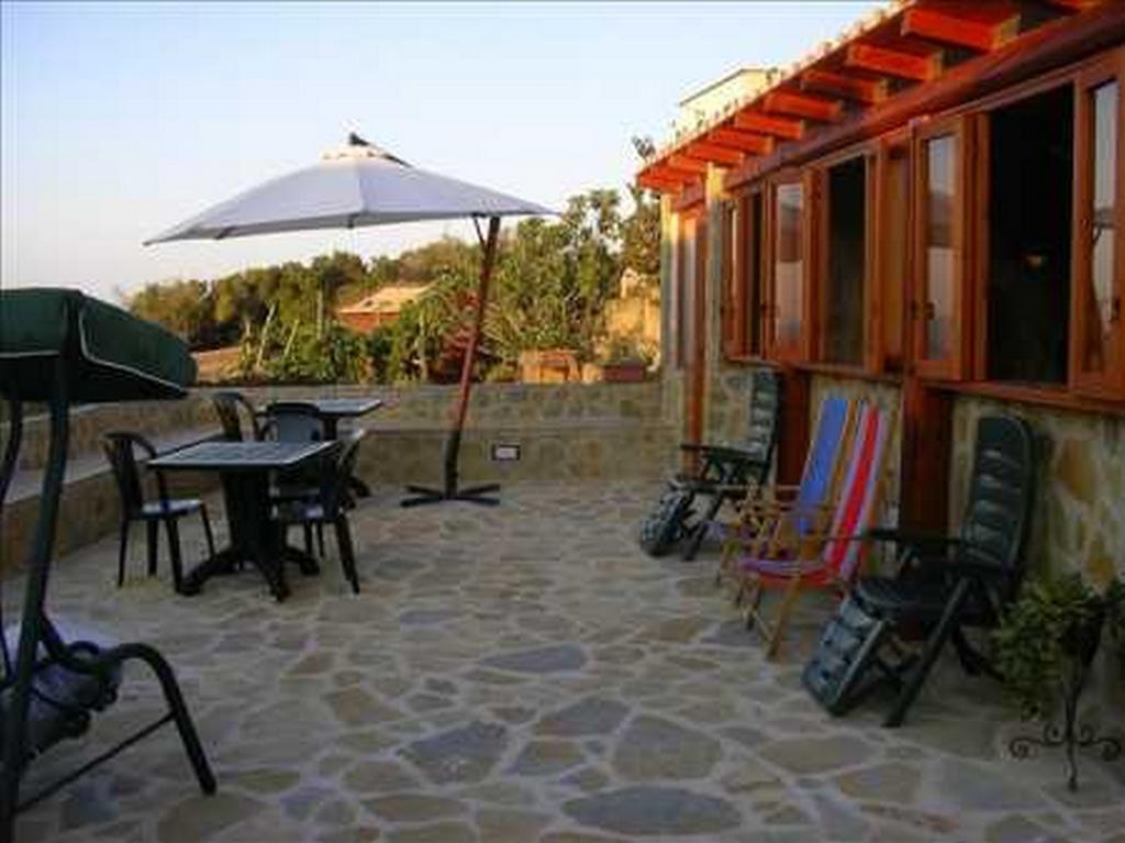 Case Vacanze La Cernia Bruna Isola di Ustica Ngoại thất bức ảnh